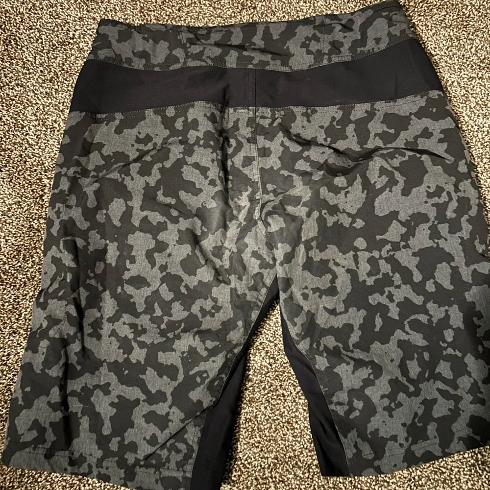 Club Ride Passage Shorts - Picture 2 of 3